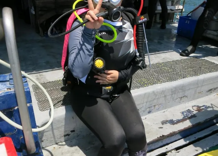 Pier 49 旅馆